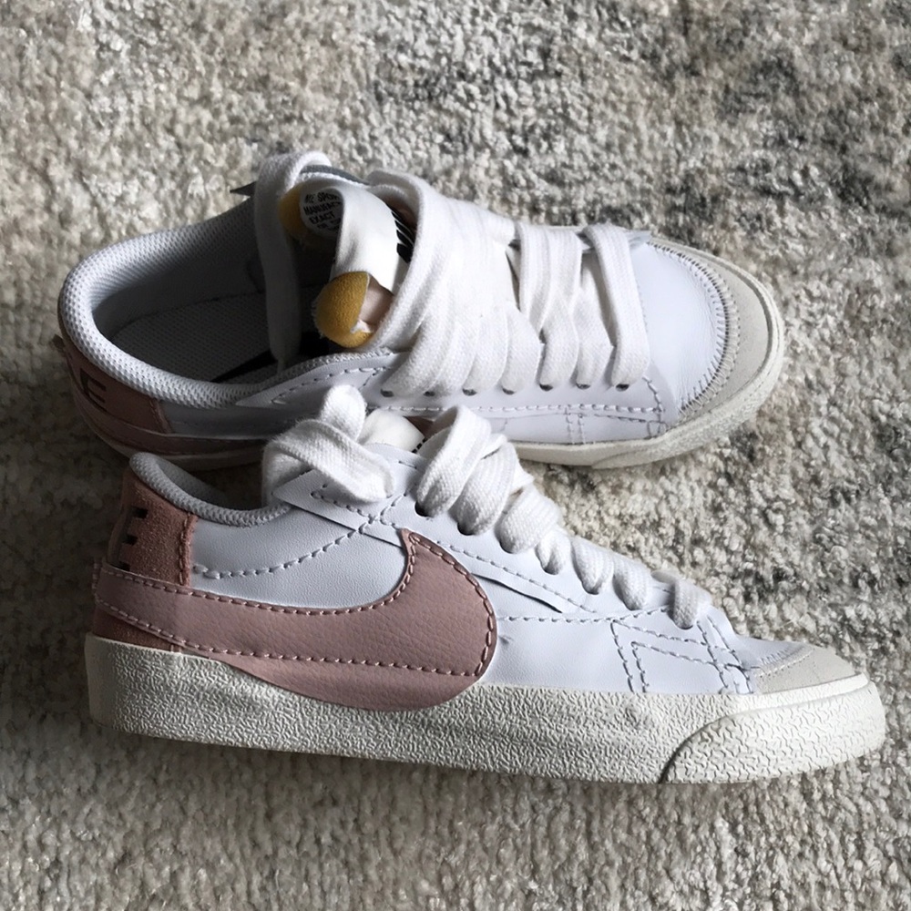 Nike blazer low jumbo
